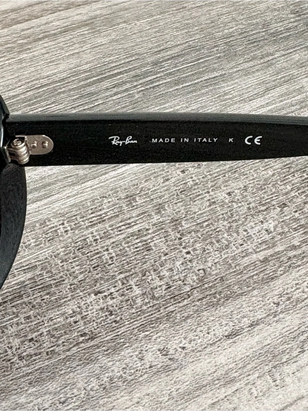 Ray-Ban Jackie Ohh II Black Oversized Sunglasses with Black Case - Like New
